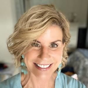 Meet your Posher, Marylou